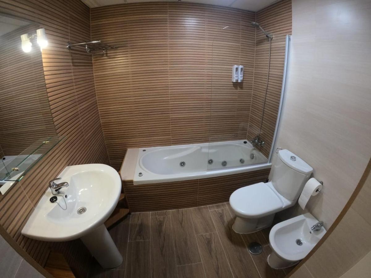 Appartamento Faro12 Playa & Piscina & Parking Privado Benalmádena Esterno foto